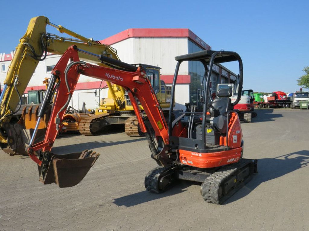 Kubota Minibagger U 20 - 3 Minibagger Kurzheck - Mini excavator: picture 1 Kubota Minibagger U 20 - 3 Minibagger Kurzheck - Mini excavator: picture 1