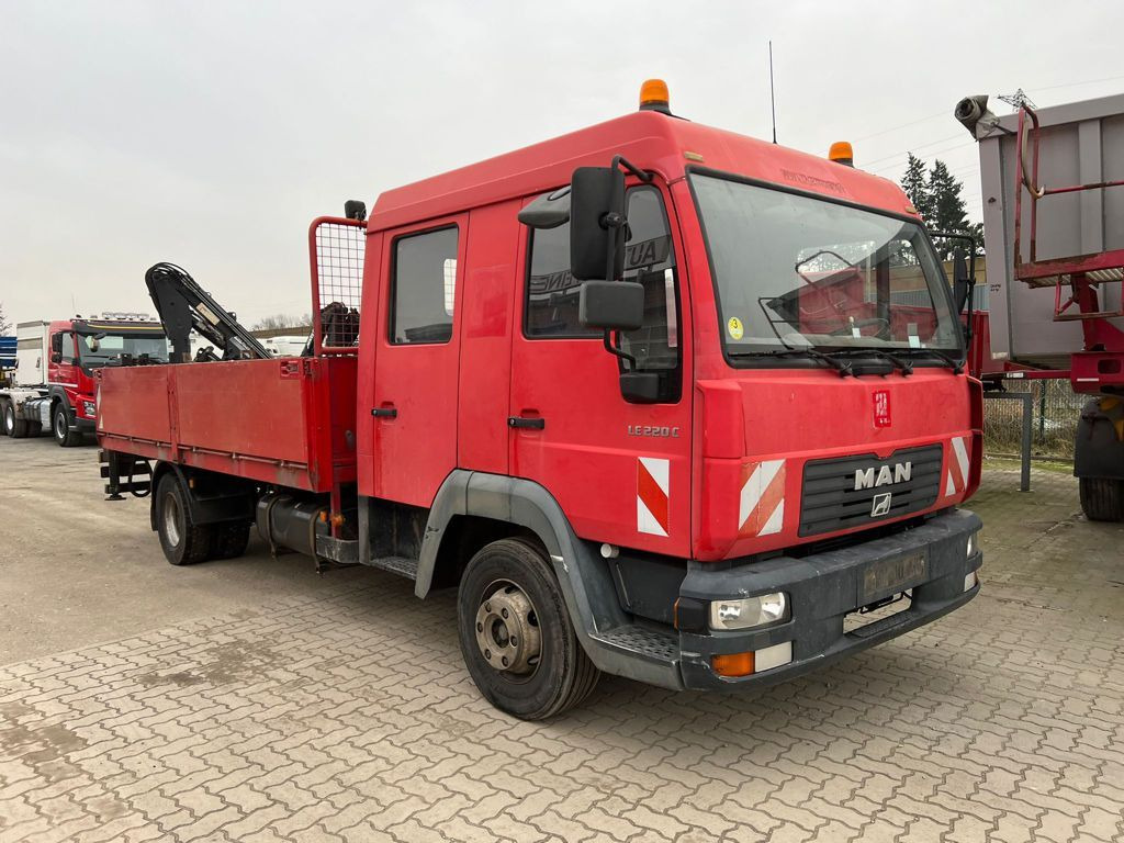 MAN LE 12.225 LC Pritsche Heckkran 6 Zylinder Doka T - Dropside/ Flatbed truck, Crane truck: picture 2 MAN LE 12.225 LC Pritsche Heckkran 6 Zylinder Doka T - Dropside/ Flatbed truck, Crane truck: picture 2
