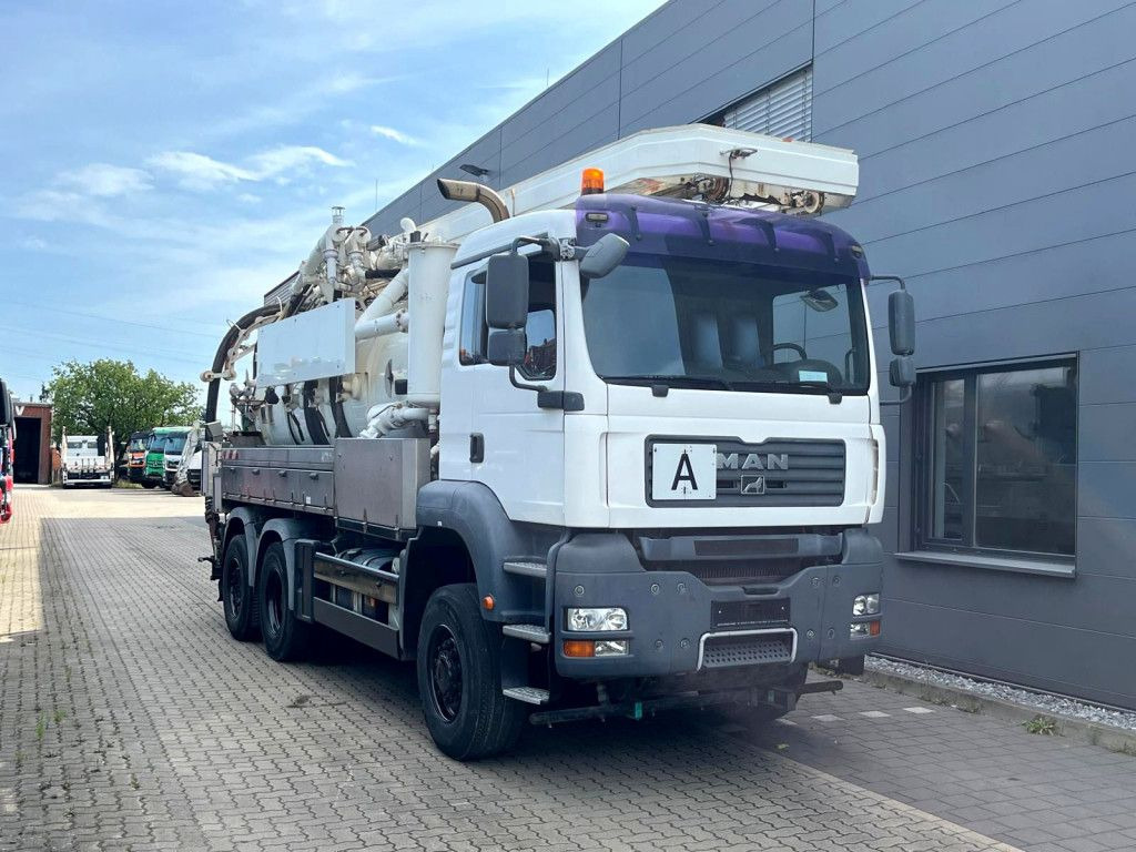 MAN TG-A 28.400 6x4-4 BL Saug + Spülwagen Funk - Vacuum truck: picture 2 MAN TG-A 28.400 6x4-4 BL Saug + Spülwagen Funk - Vacuum truck: picture 2