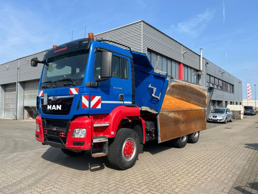 MAN TG-S 26.500 6x6 BB 3-Achs Allradkipper Bordmatik - Tipper: picture 1 MAN TG-S 26.500 6x6 BB 3-Achs Allradkipper Bordmatik - Tipper: picture 1