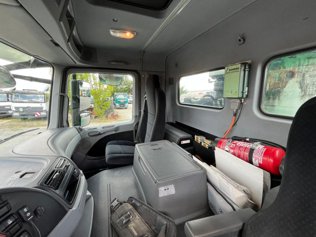 MERCEDES-BENZ Actros 2641 6x4 Betonpumpe Schwing S 36 X nur 2786h - Concrete pump truck: picture 5 MERCEDES-BENZ Actros 2641 6x4 Betonpumpe Schwing S 36 X nur 2786h - Concrete pump truck: picture 5