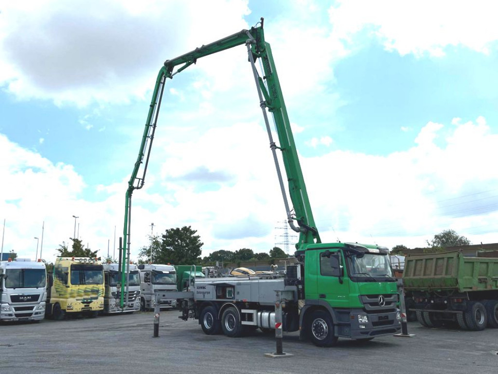 MERCEDES-BENZ Actros 2641 6x4 Betonpumpe Schwing S 36 X nur 2786h - Concrete pump truck: picture 1 MERCEDES-BENZ Actros 2641 6x4 Betonpumpe Schwing S 36 X nur 2786h - Concrete pump truck: picture 1