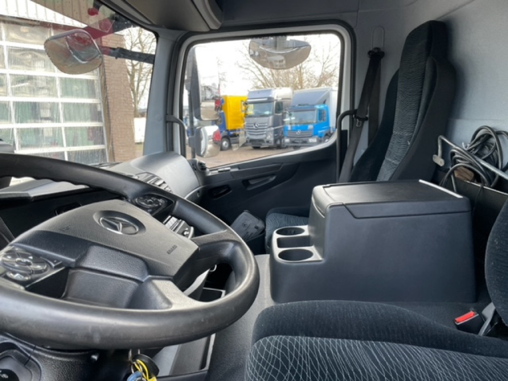 Curtainsider truck MERCEDES-BENZ Atego 1224 L  Pritsche LBW LBW 1.5to: picture 6 Curtainsider truck MERCEDES-BENZ Atego 1224 L  Pritsche LBW LBW 1.5to: picture 6