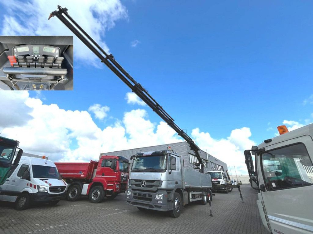 Mercedes-Benz Actros 2546 L 6x2 Pritsche Heckkran Hiab 288 6x - Crane truck, Dropside/ Flatbed truck: picture 3 Mercedes-Benz Actros 2546 L 6x2 Pritsche Heckkran Hiab 288 6x - Crane truck, Dropside/ Flatbed truck: picture 3