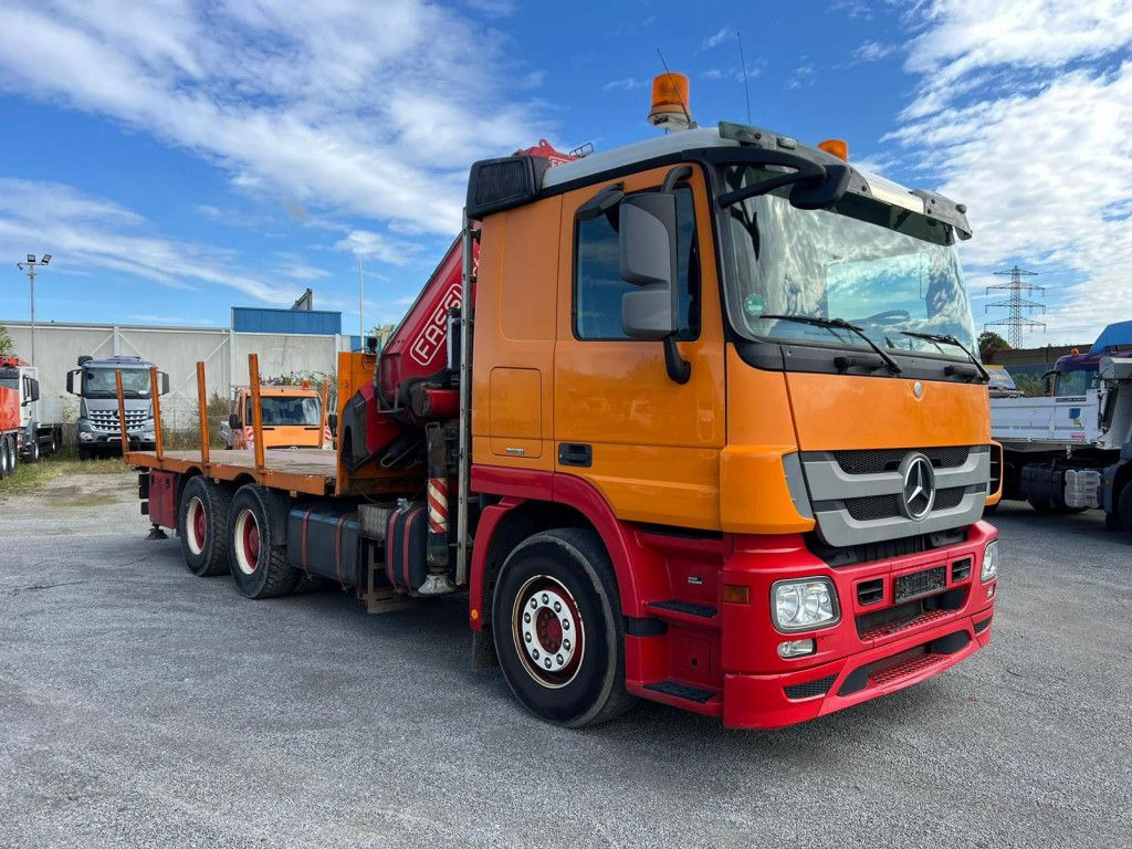 Mercedes-Benz Actros 2646 L 6x4 Pritsche Kran Fassi 450 45m/t - Dropside/ Flatbed truck, Crane truck: picture 2 Mercedes-Benz Actros 2646 L 6x4 Pritsche Kran Fassi 450 45m/t - Dropside/ Flatbed truck, Crane truck: picture 2