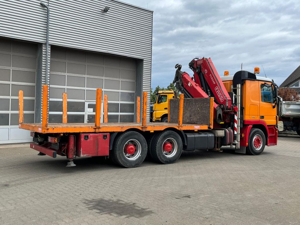 Mercedes-Benz Actros 2646 L 6x4 Pritsche Kran Fassi 450 45m/t Mercedes-Benz Actros 2646 L 6x4 Pritsche Kran Fassi 450 45m/t - Dropside/ Flatbed truck, Crane truck: picture 5 Mercedes-Benz Actros 2646 L 6x4 Pritsche Kran Fassi 450 45m/t Mercedes-Benz Actros 2646 L 6x4 Pritsche Kran Fassi 450 45m/t - Dropside/ Flatbed truck, Crane truck: picture 5