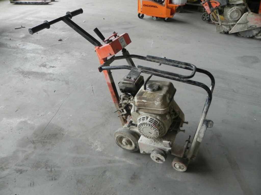 Norton Clipper C 51 Kleinteile - Construction equipment: picture 2 Norton Clipper C 51 Kleinteile - Construction equipment: picture 2