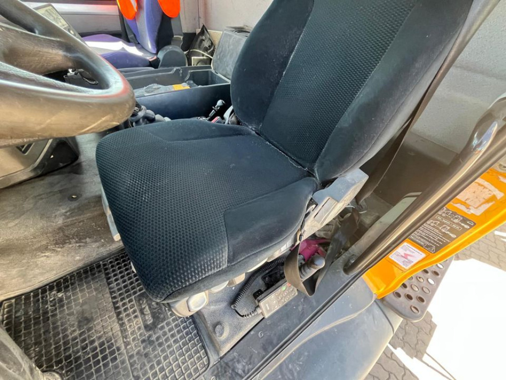 MAN TG-S 18.440 4x4 H BLS SZM Komplettpreis mit Betonauflieger - Tractor unit: picture 3 MAN TG-S 18.440 4x4 H BLS SZM Komplettpreis mit Betonauflieger - Tractor unit: picture 3