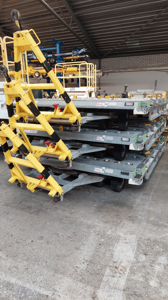SPS 100CPD 10ft dolly castor - Ground support equipment: picture 1 SPS 100CPD 10ft dolly castor - Ground support equipment: picture 1