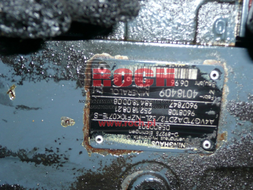 BRUENINGHAUS HYDROMATIK Zmiennik BOMAG+ 058008903 A4VG71DA2DT2/32L-NZF10K071E-S 9608108 252.18.08.21 9607847 384.18.00.08( 4018409)+ 05800903 A4VG71DGDT1/32L-PSF10K021E-S 9600031 252.18.01.03 9607847 384.18.00.08 ( 4018392)+ - Hydraulic pump: picture 2 BRUENINGHAUS HYDROMATIK Zmiennik BOMAG+ 058008903 A4VG71DA2DT2/32L-NZF10K071E-S 9608108 252.18.08.21 9607847 384.18.00.08( 4018409)+ 05800903 A4VG71DGDT1/32L-PSF10K021E-S 9600031 252.18.01.03 9607847 384.18.00.08 ( 4018392)+ - Hydraulic pump: picture 2