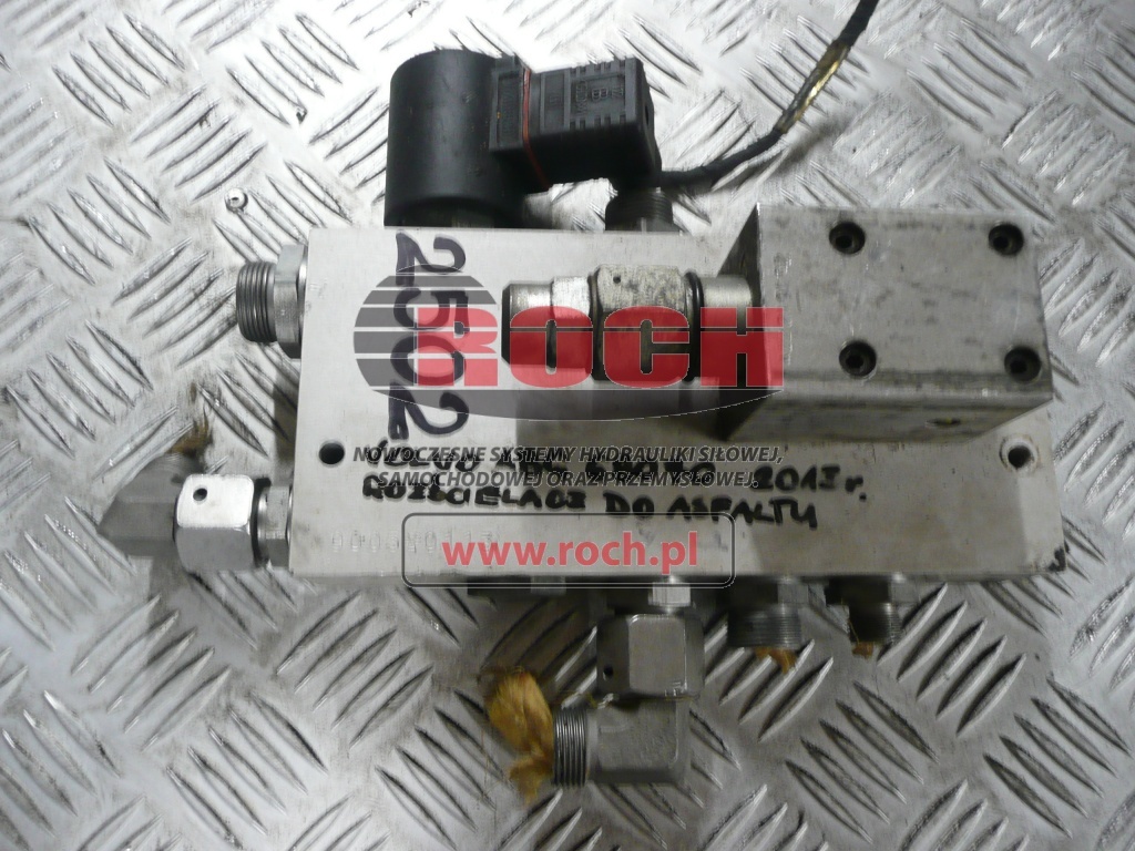 + HYDROFORCE + COMATROL 9003P0113 + 24VDC + R1812 89038981 CPN 80739105 - 1 SEKCYJNY - Hydraulic valve: picture 2 + HYDROFORCE + COMATROL 9003P0113 + 24VDC + R1812 89038981 CPN 80739105 - 1 SEKCYJNY - Hydraulic valve: picture 2