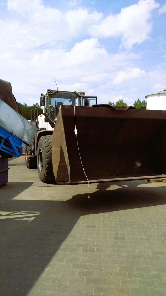 LIEBHERR L580 X POWER - Wheel loader: picture 5 LIEBHERR L580 X POWER - Wheel loader: picture 5