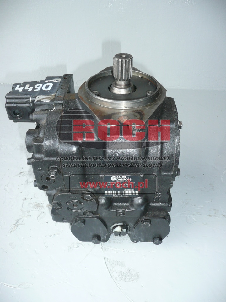 SAUER 90L042KA1NN80 S3C3 C04FAD 424230 521050 - Hydraulic pump: picture 1 SAUER 90L042KA1NN80 S3C3 C04FAD 424230 521050 - Hydraulic pump: picture 1