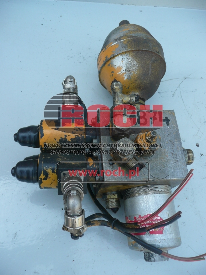 W2Z-1444 M160 + 280270 M160 24V + HYDROAKUMULATOR 0,7L 250BAR - Hydraulic valve for Excavator: picture 1 W2Z-1444 M160 + 280270 M160 24V + HYDROAKUMULATOR 0,7L 250BAR - Hydraulic valve for Excavator: picture 1