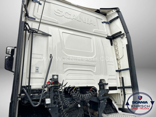 Scania R450A4x2NA / Retarder / Opticruise / Smart 2 - Tractor unit: picture 5 Scania R450A4x2NA / Retarder / Opticruise / Smart 2 - Tractor unit: picture 5
