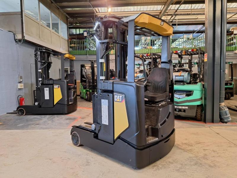 Caterpillar NR16N2 - Reach truck: picture 5 Caterpillar NR16N2 - Reach truck: picture 5