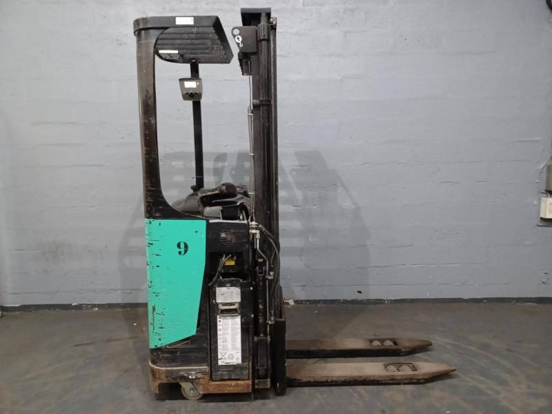 Caterpillar NSR16N - Stacker: picture 2 Caterpillar NSR16N - Stacker: picture 2
