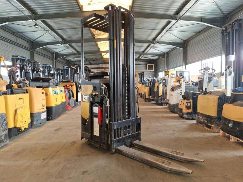 Caterpillar NSR16N2 - Stacker: picture 1 Caterpillar NSR16N2 - Stacker: picture 1