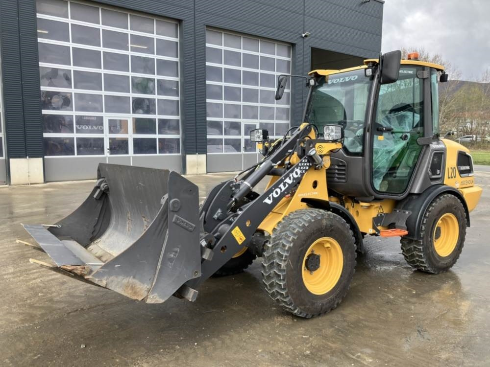 Volvo JL20H Electric - Skid steer loader: picture 4 Volvo JL20H Electric - Skid steer loader: picture 4