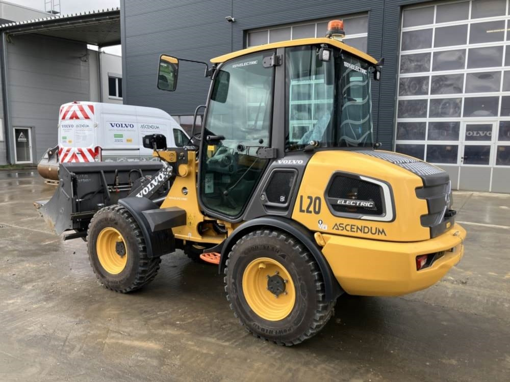 Volvo JL20H Electric - Skid steer loader: picture 2 Volvo JL20H Electric - Skid steer loader: picture 2