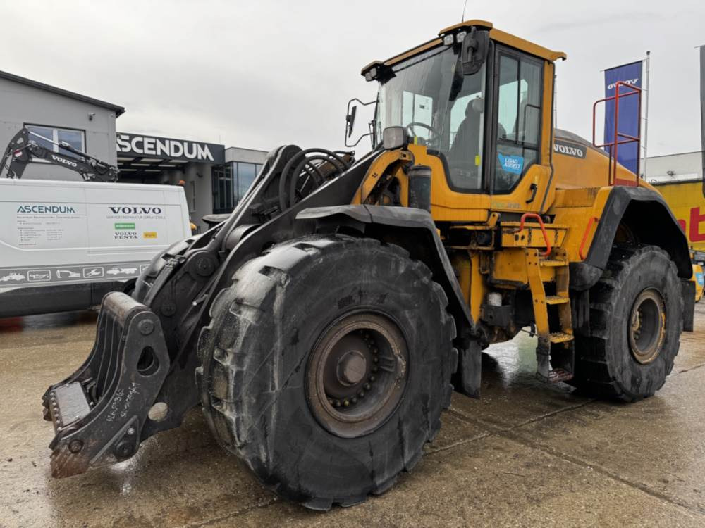Volvo L150H - Wheel loader: picture 4 Volvo L150H - Wheel loader: picture 4