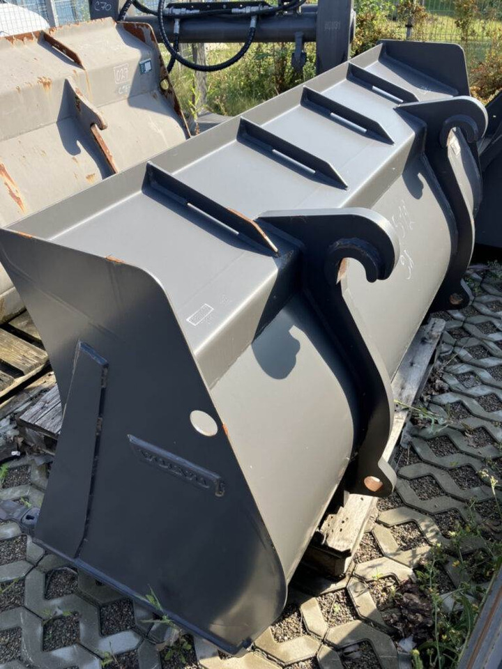 Volvo Schaufel mit Zähnen TPV - Bucket: picture 3 Volvo Schaufel mit Zähnen TPV - Bucket: picture 3