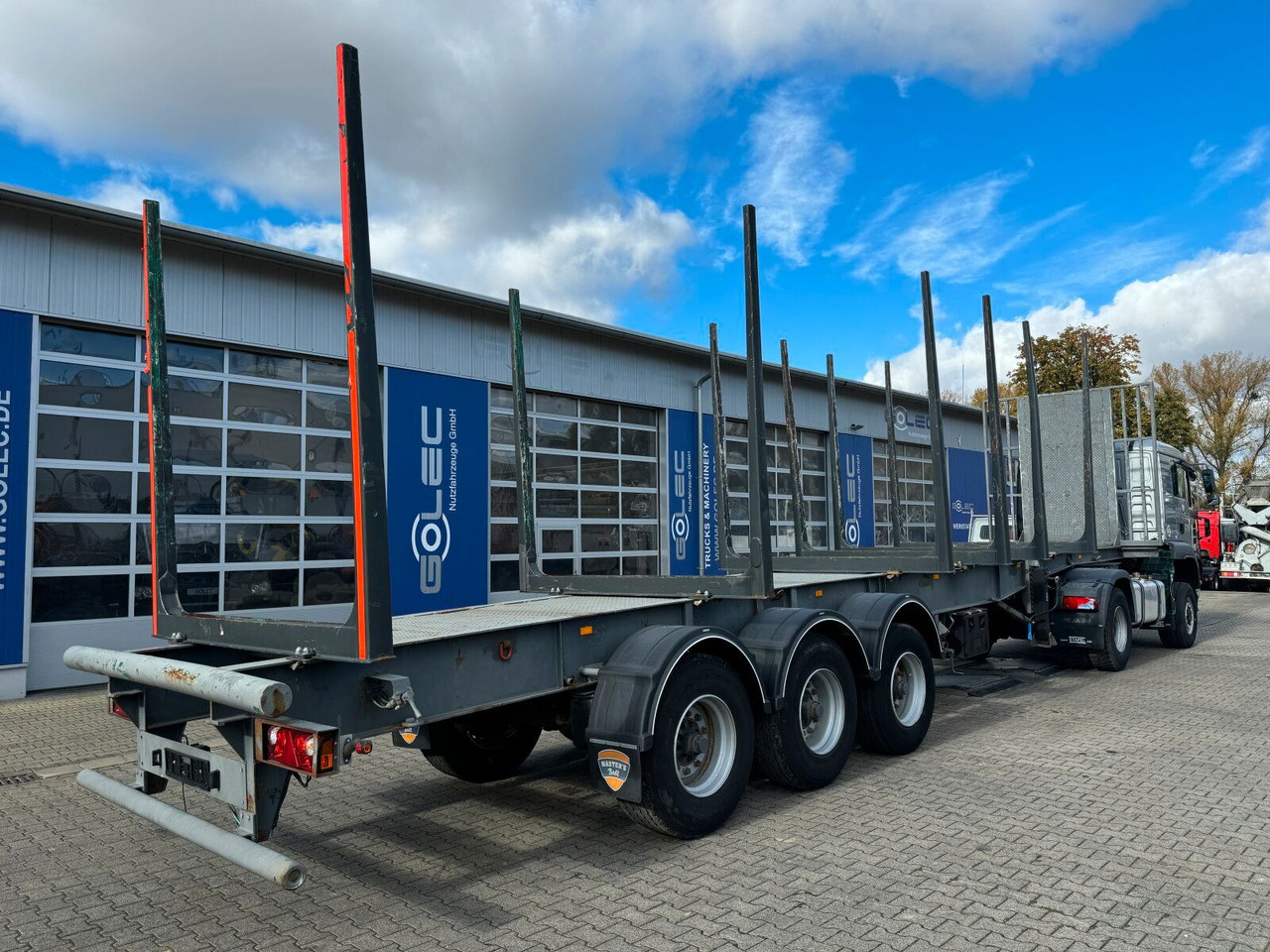 BLUMHARDT SAL.40.24 Holztransporter 3 Achse - Timber semi-trailer: picture 3 BLUMHARDT SAL.40.24 Holztransporter 3 Achse - Timber semi-trailer: picture 3