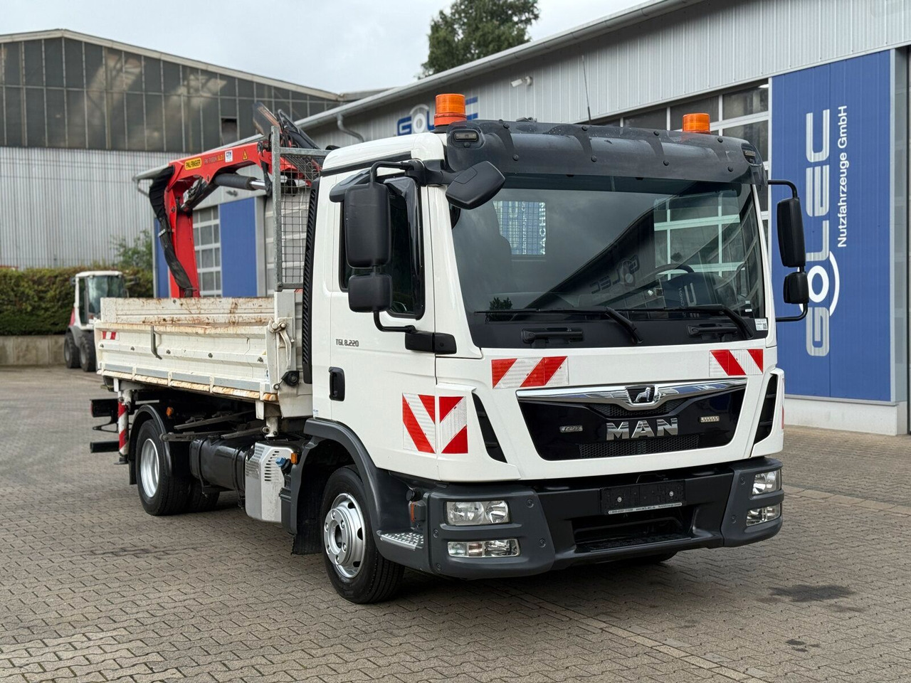 MAN TGL 8.220 4x2 Kipper Kran Palfinger 7.001-K A - Crane truck, Tipper: picture 1 MAN TGL 8.220 4x2 Kipper Kran Palfinger 7.001-K A - Crane truck, Tipper: picture 1