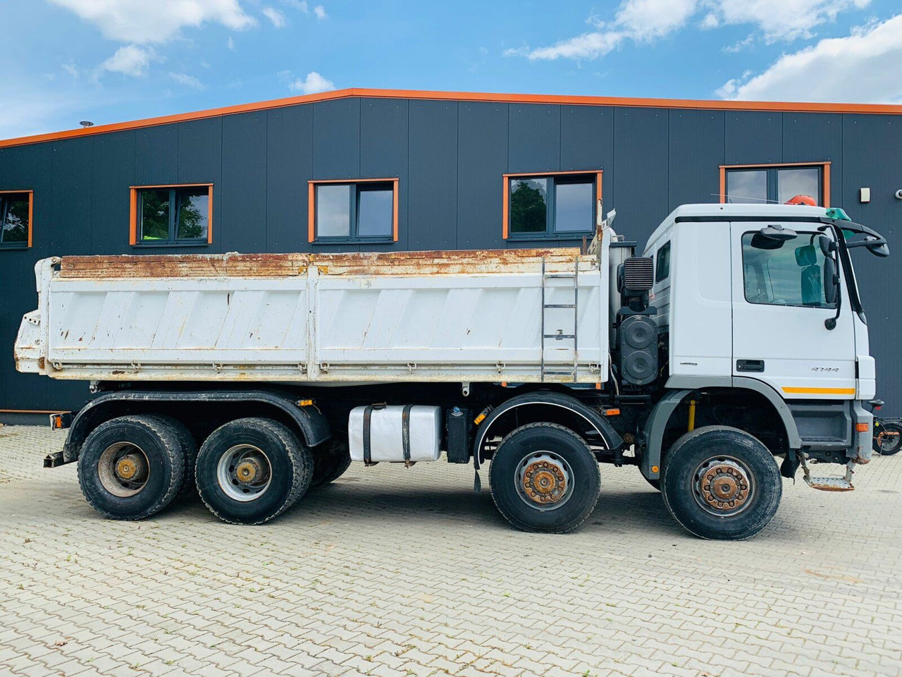 Mercedes-Benz ACTROS 4144 8x8 EURO4 DSK Meiller - Tipper: picture 2 Mercedes-Benz ACTROS 4144 8x8 EURO4 DSK Meiller - Tipper: picture 2