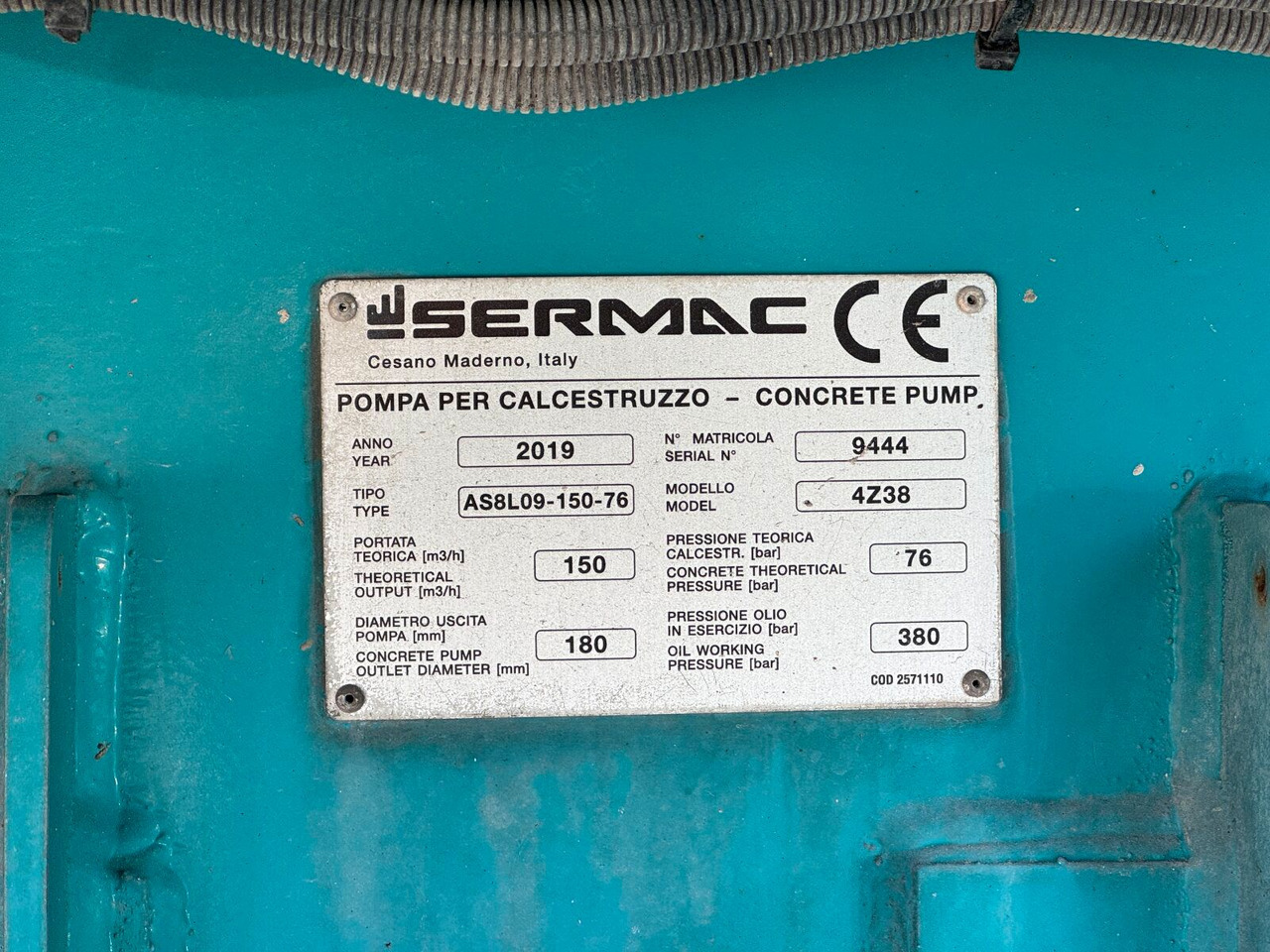 Concrete pump truck Mercedes-Benz AROCS 2836 6x4 Euro 6 Betonpumpe SERMAC 4Z38: picture 10