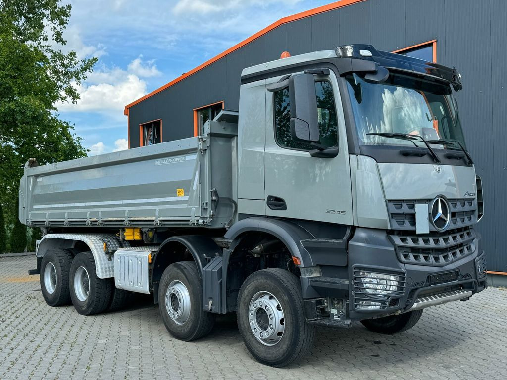 Tipper Mercedes-Benz AROCS 3245 8x4 Meiller Kipper Bordmatik mit AHK: picture 1