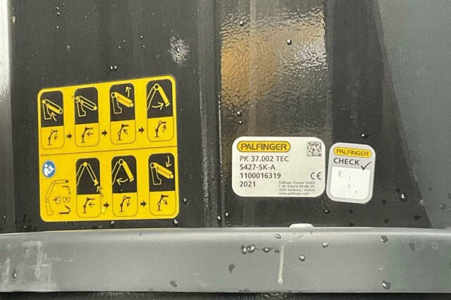 Mercedes-Benz Arocs 3253 8x4 Abrollkipper Kran Palfinger 37002 - Hook lift truck, Crane truck: picture 4 Mercedes-Benz Arocs 3253 8x4 Abrollkipper Kran Palfinger 37002 - Hook lift truck, Crane truck: picture 4