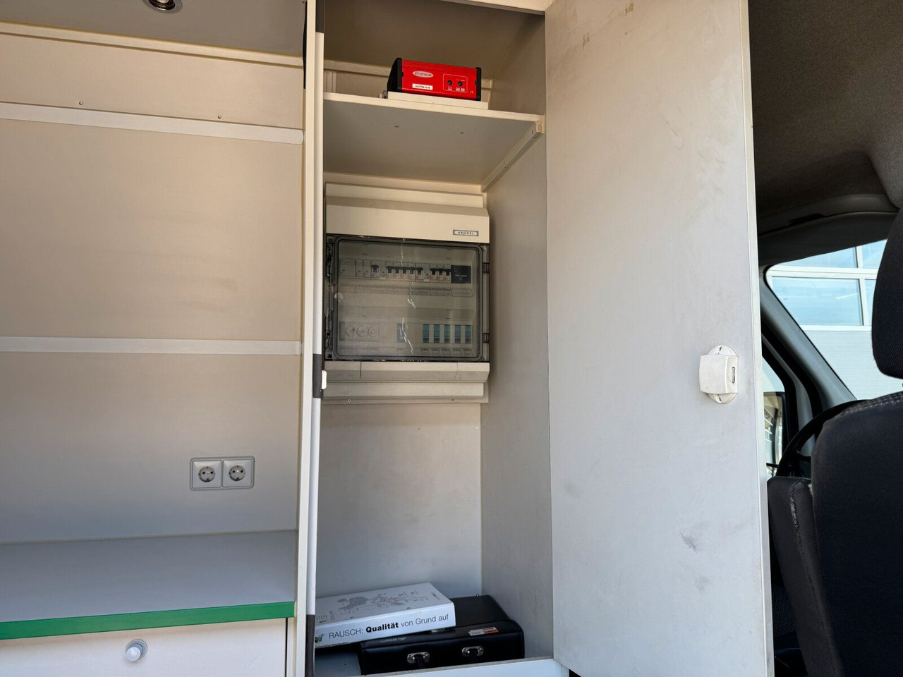 Vacuum truck Mercedes-Benz Sprinter MB TV-Fzg mit Rausch Inspektion Einheit: picture 16
