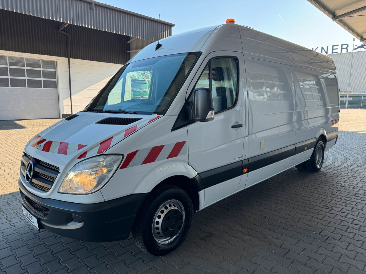 Vacuum truck Mercedes-Benz Sprinter MB TV-Fzg mit Rausch Inspektion Einheit: picture 6