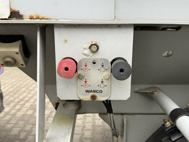 Müller-Mitteltal Liebherr Betonmischer Concrete Auflieger 10 m³ - Semi-trailer: picture 3 Müller-Mitteltal Liebherr Betonmischer Concrete Auflieger 10 m³ - Semi-trailer: picture 3