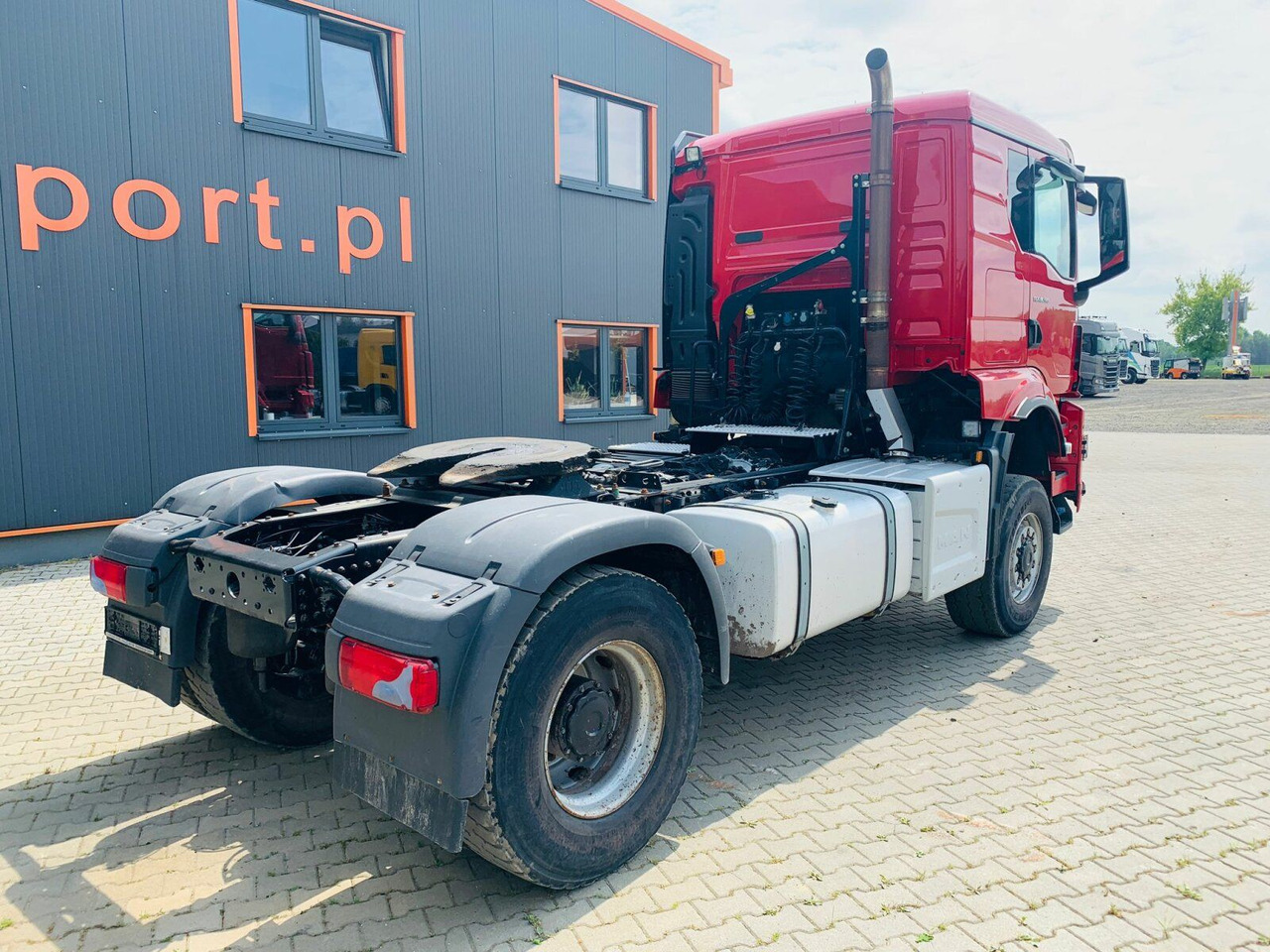 MAN TGS 18.510 4x4 SZM - Kipphyd. Blatt Luft Pritard - Tractor unit: picture 5 MAN TGS 18.510 4x4 SZM - Kipphyd. Blatt Luft Pritard - Tractor unit: picture 5