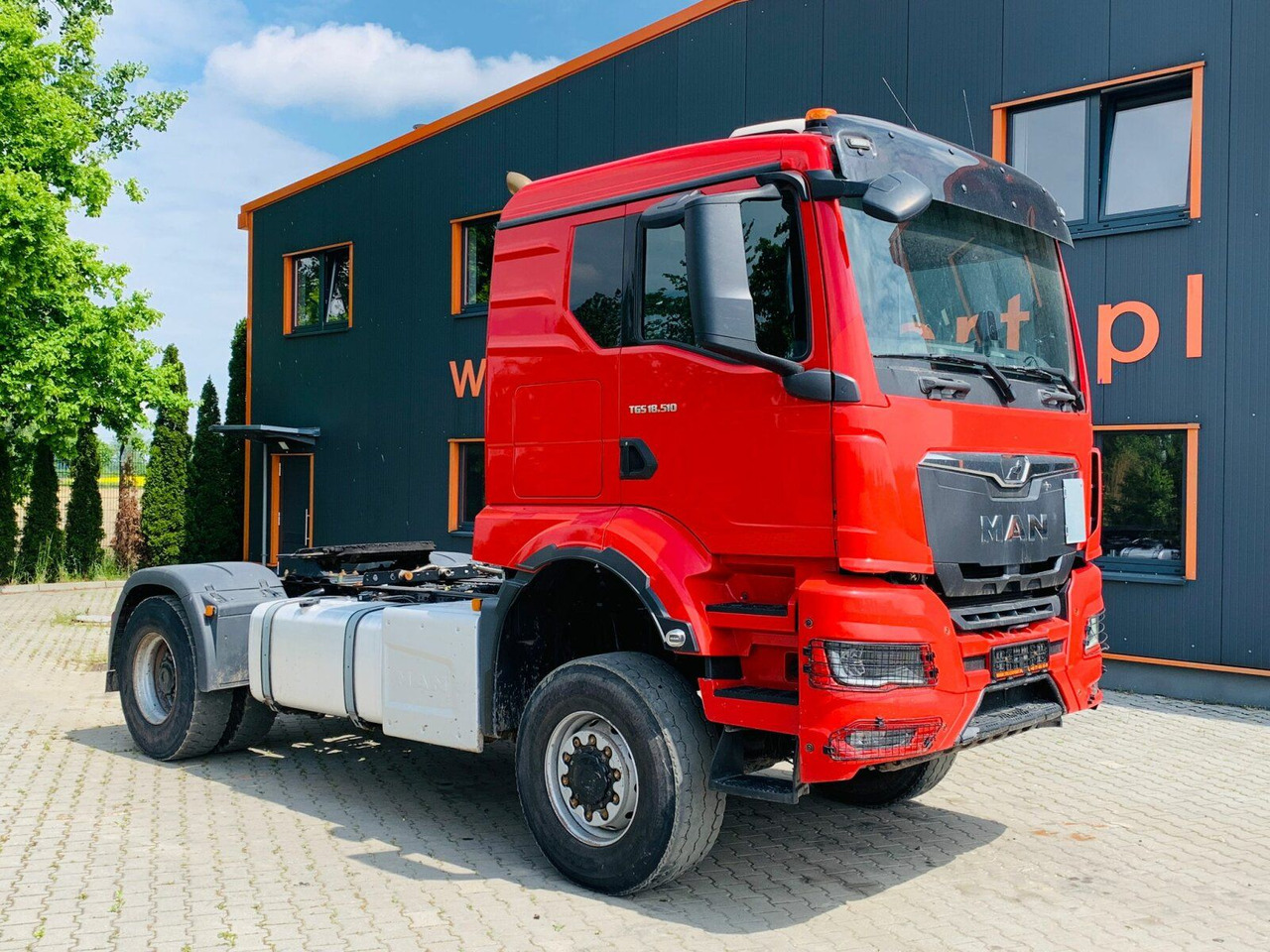 MAN TGS 18.510 4x4 SZM - Kipphyd. Blatt Luft Pritard - Tractor unit: picture 1 MAN TGS 18.510 4x4 SZM - Kipphyd. Blatt Luft Pritard - Tractor unit: picture 1