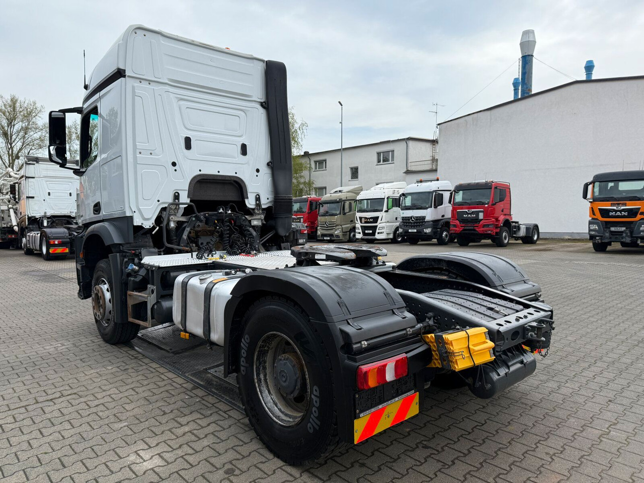 Mercedes-Benz Actros 1843 Sattelzugmaschine 4x2 Kipph. - Tractor unit: picture 5 Mercedes-Benz Actros 1843 Sattelzugmaschine 4x2 Kipph. - Tractor unit: picture 5
