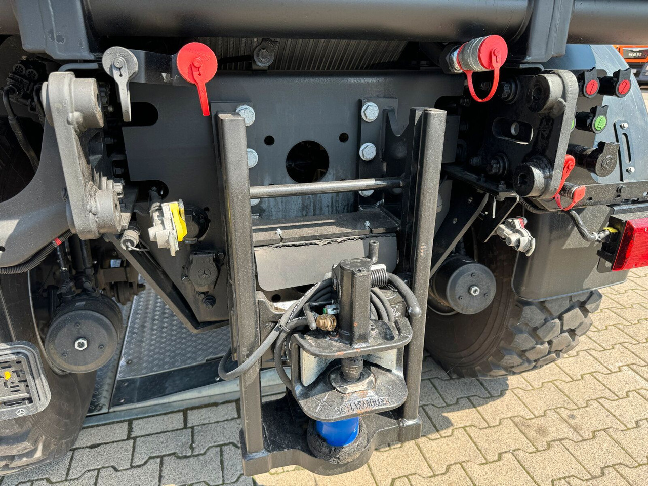 Tipper Unimog U435 Kipper mit Reifendruckregelanlage: picture 13