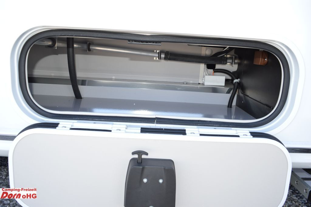 Integrated motorhome Knaus Sun I 700 LEG Automatik/180 PS: picture 9