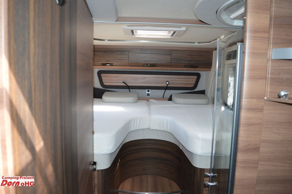 Integrated motorhome Knaus Sun I 700 LEG Automatik/180 PS: picture 10