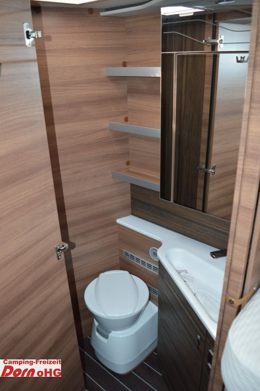 Integrated motorhome Knaus Sun I 700 LEG Automatik/180 PS: picture 13