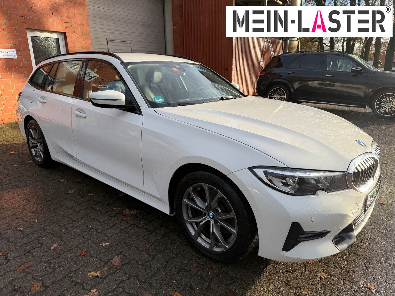 BMW 320 d xDrive touring Sport Line shadow AHK - Station wagon: picture 2 BMW 320 d xDrive touring Sport Line shadow AHK - Station wagon: picture 2