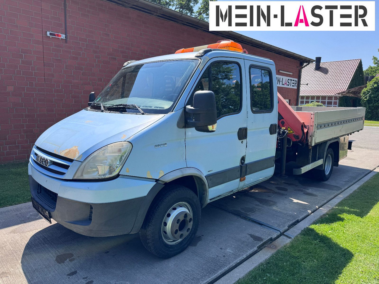 Iveco 65C180 3.0d Palfinger PK 6500 7 Sitzer NL 2300kg - Crane truck, Dropside/ Flatbed truck: picture 2 Iveco 65C180 3.0d Palfinger PK 6500 7 Sitzer NL 2300kg - Crane truck, Dropside/ Flatbed truck: picture 2