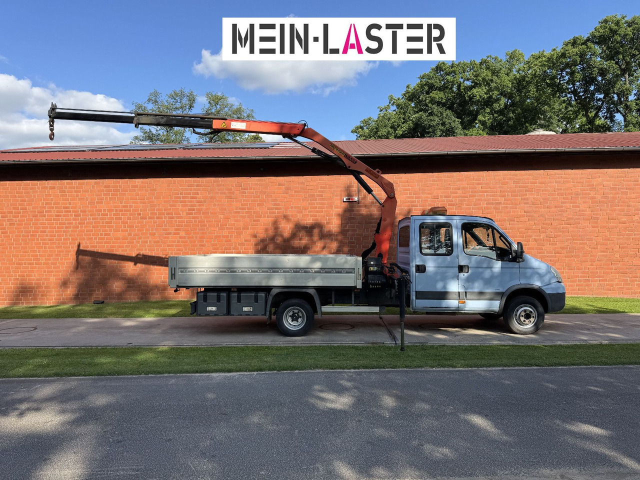 Iveco 65C180 3.0d Palfinger PK 6500 7 Sitzer NL 2300kg - Flatbed van, Combi van: picture 2 Iveco 65C180 3.0d Palfinger PK 6500 7 Sitzer NL 2300kg - Flatbed van, Combi van: picture 2