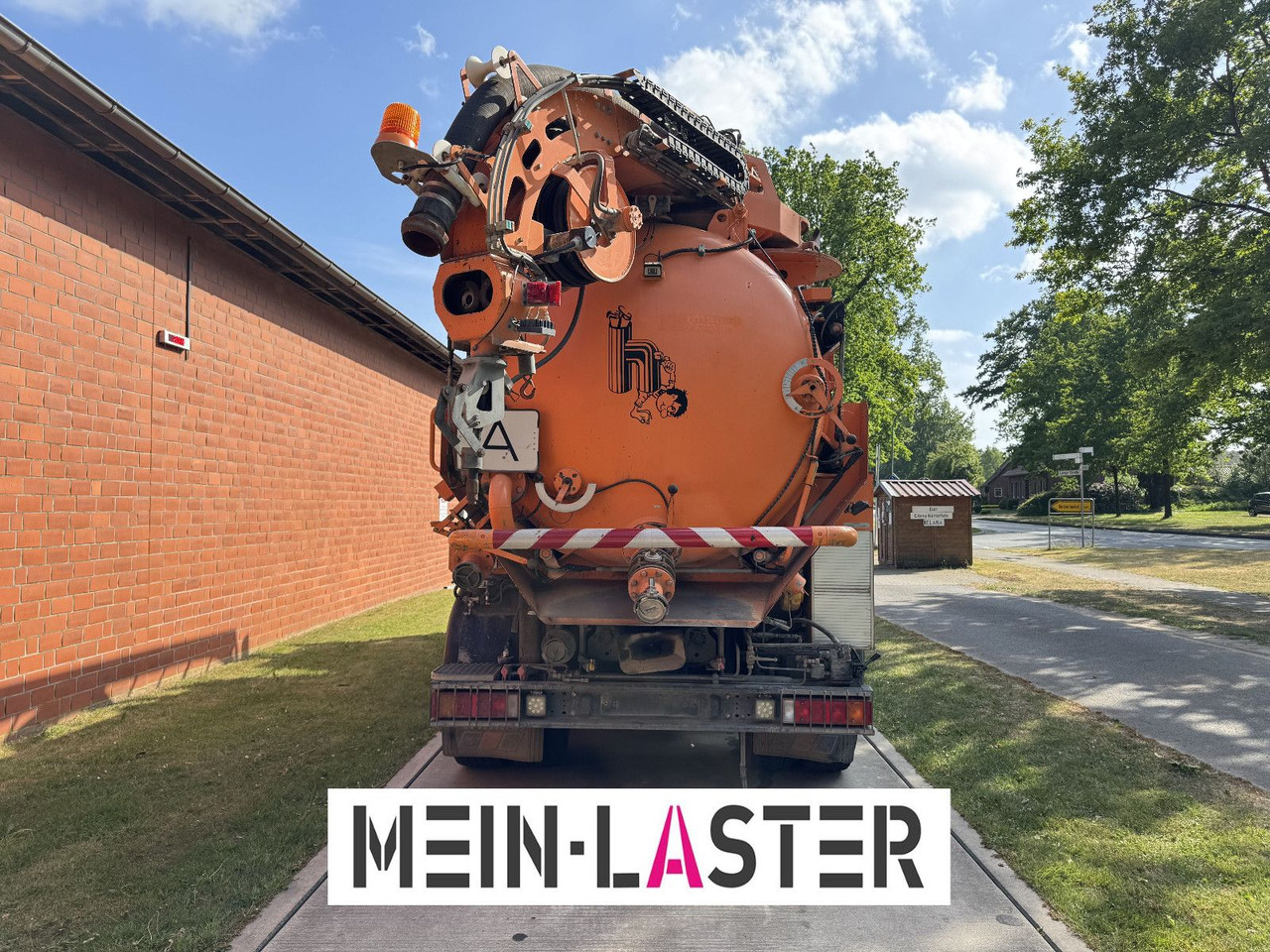 Vacuum truck MAN FE 410 Assmann Saug HD Spüler Recycling +  FB.: picture 12