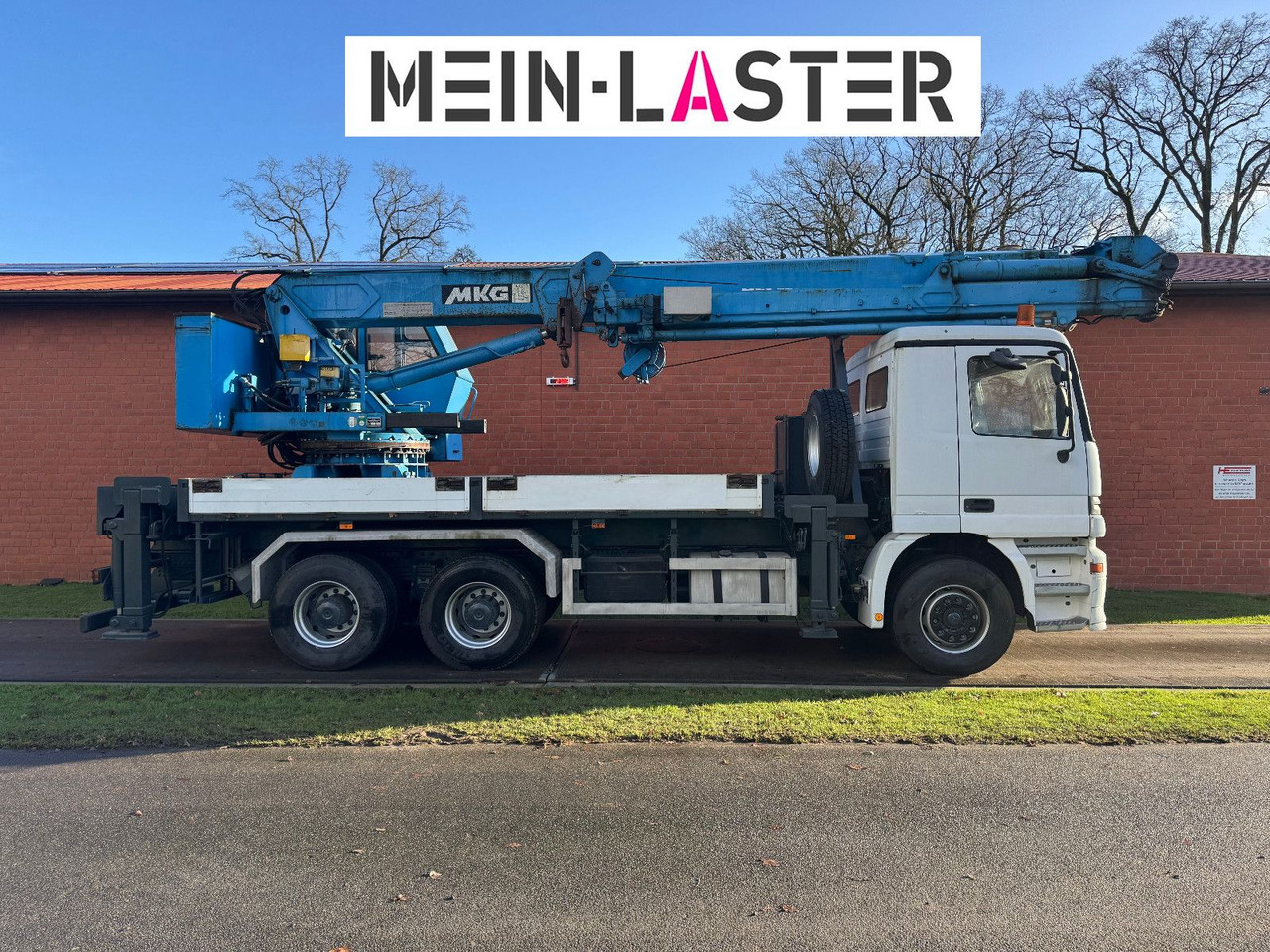 Mercedes-Benz 3335 V6 MKG 550 Ta2-a2 -46m 420 kg Funk - Crane truck: picture 4 Mercedes-Benz 3335 V6 MKG 550 Ta2-a2 -46m 420 kg Funk - Crane truck: picture 4