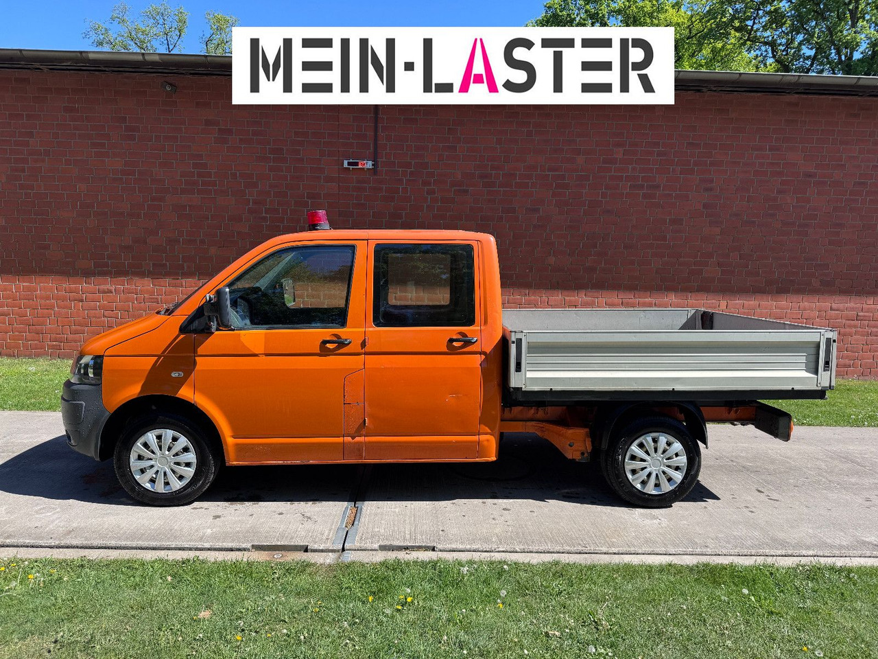 Volkswagen T5 2.0 TDI Doka Pritsche 6 Sitzer AHK - Flatbed van, Combi van: picture 4 Volkswagen T5 2.0 TDI Doka Pritsche 6 Sitzer AHK - Flatbed van, Combi van: picture 4