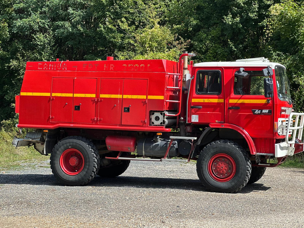 RENAULT M180 - Fire truck: picture 5 RENAULT M180 - Fire truck: picture 5