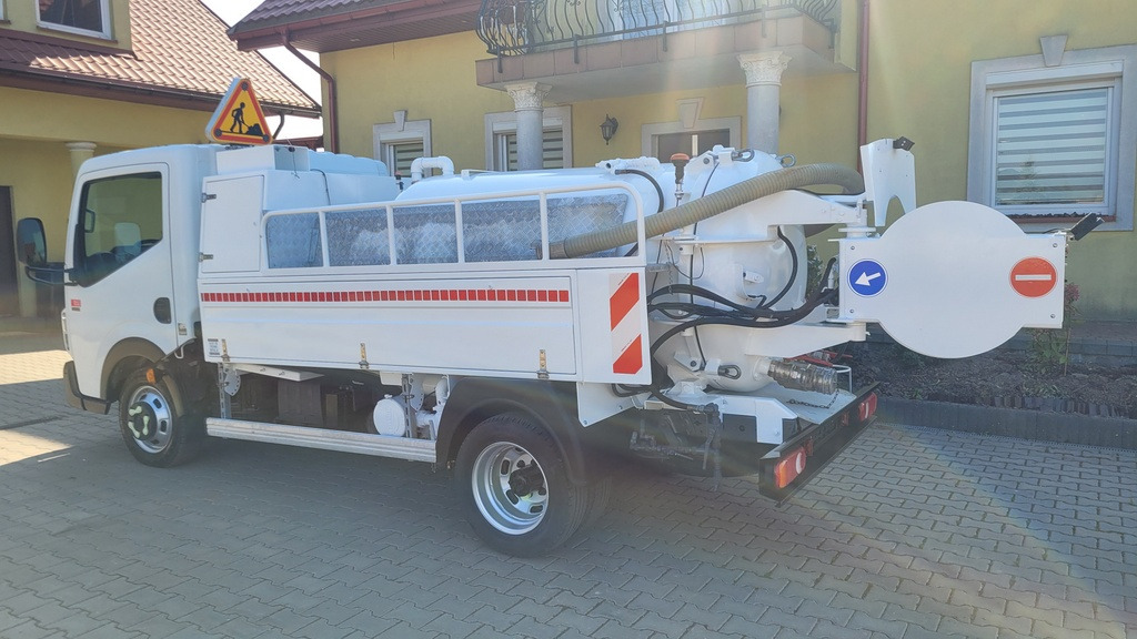 Renault Maxity 140dxi Kanalreiniger COMBI CLEANER VAACUM Hydrocureur - Vacuum truck: picture 5 Renault Maxity 140dxi Kanalreiniger COMBI CLEANER VAACUM Hydrocureur - Vacuum truck: picture 5